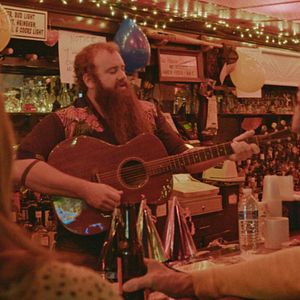 Fotoğraf Bloody Nose, Empty Pockets