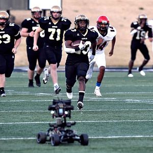 Fotoğraf Under The Stadium Lights