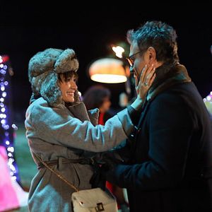 Fotoğraf Annemizi Saklarken