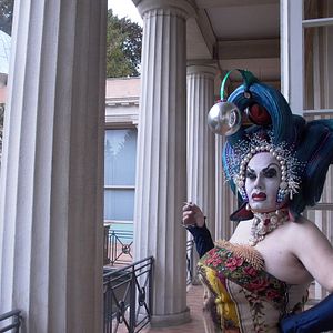 Fotoğraf One Zero One - Die Geschichte von Cybersissy & BayBjane