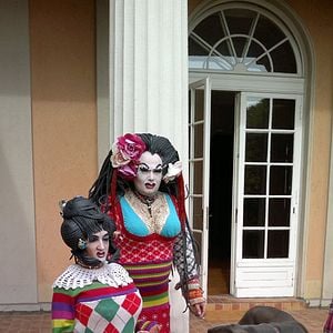 Fotoğraf One Zero One - Die Geschichte von Cybersissy & BayBjane