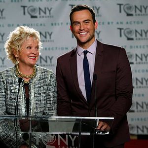 Fotoğraf Cheyenne Jackson