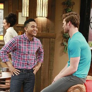 Fotoğraf Derek Theler