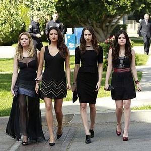 Fotoğraf Pretty Little Liars