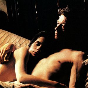 Fotoğraf Bin Dokuz Yüz Seksen Dört