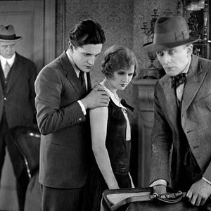 Fotoğraf Lodger: A Story of the London Fog