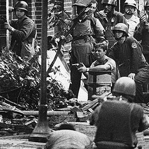 Fotoğraf Let the Fire Burn