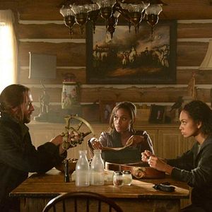 Fotoğraf Lyndie Greenwood