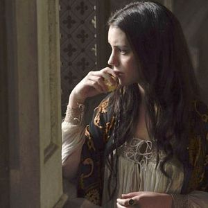 Fotoğraf Adelaide Kane