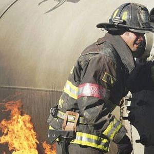 Fotoğraf Taylor Kinney