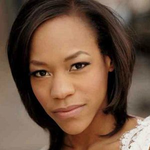 Fotoğraf Nikki M. James