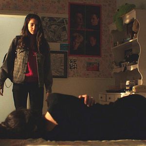 Fotoğraf Karda Bir Beyaz Kuş