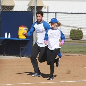 Fotoğraf James Wolk