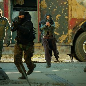 Fotoğraf The Survivalist