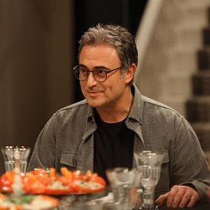 Fotoğraf Annemizi Saklarken