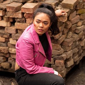 Fotoğraf Young Wallander