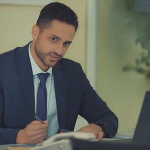 Hayaller ve Hayatlar - Dizi 2022 - Beyazperde.com
