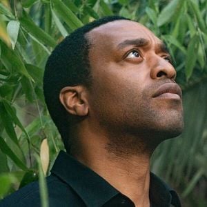 Fotoğraf The Man Who Fell to Earth