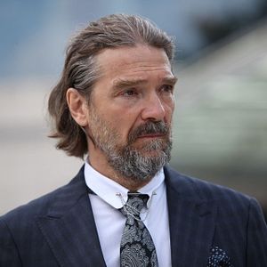 Fotoğraf Adanış: Kutsal Kavga