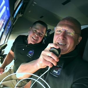 Fotoğraf Uzaya Dönüş