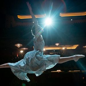 Fotoğraf Kristal Kızlar