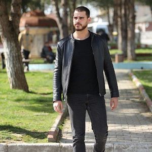 Fotoğraf Yalnız Kurt