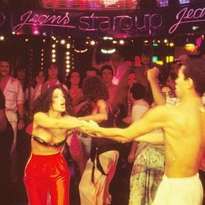 Fotoğraf Dancin' Days