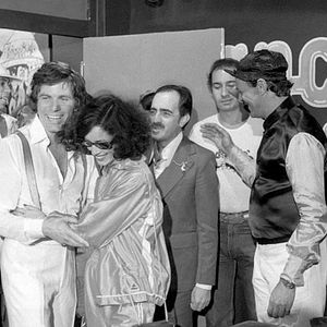 Fotoğraf Dancin' Days