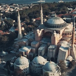 Fotoğraf Adanış: Kutsal Kavga