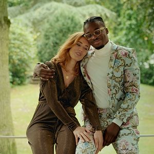 Fotoğraf Aşkı Yine Boş Ver