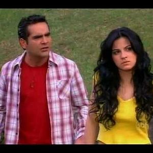 Fotoğraf Cuidado con el ángel