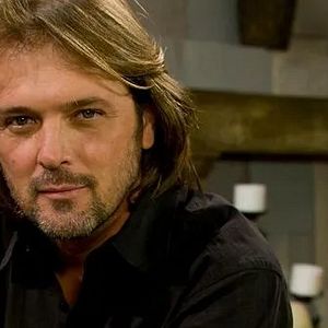 Fotoğraf Cuidado con el ángel