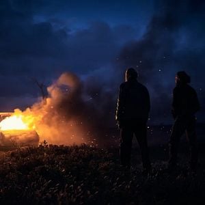 Fotoğraf The Stranger