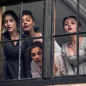 Fotoğraf Izuka Hoyle