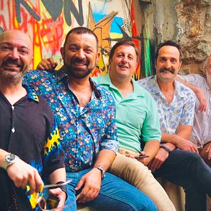 Fotoğraf Çakallarla Dans 6