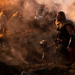 Fotoğraf Thor: Aşk ve Gök Gürültüsü