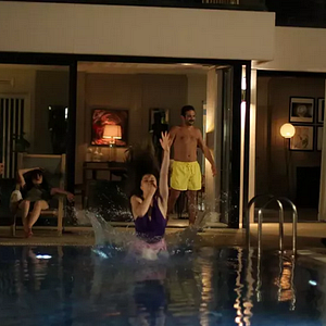 Fotoğraf Senden Daha Güzel