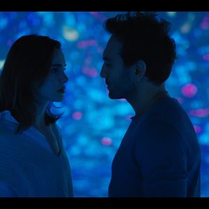 Fotoğraf Dünyayla Benim Aramda