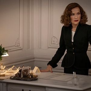 Fotoğraf Mrs. Harris Goes to Paris