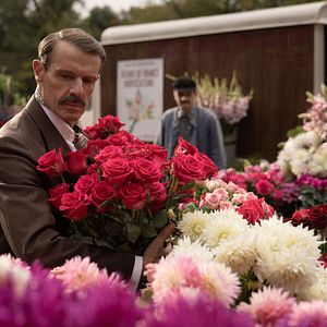 Fotoğraf Mrs. Harris Goes to Paris
