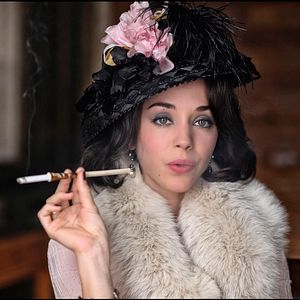 Fotoğraf Alice Isaaz