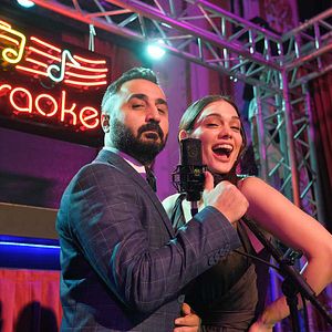 Fotoğraf Kim Bu Aile?