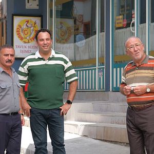 Fotoğraf Kim Bu Aile?