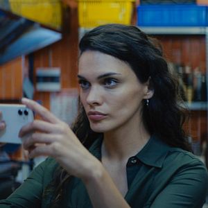 Fotoğraf Kim Bu Aile?