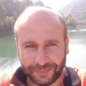 Fotoğraf Metin Kırmızı