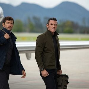 Fotoğraf Luke Evans