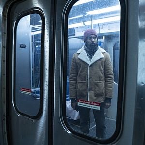 Fotoğraf Station Eleven