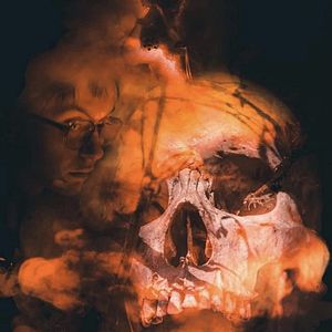 Fotoğraf The Man in Room 6