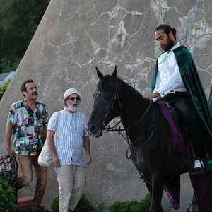 Fotoğraf Çakallarla Dans 6