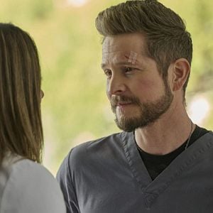 Fotoğraf Matt Czuchry